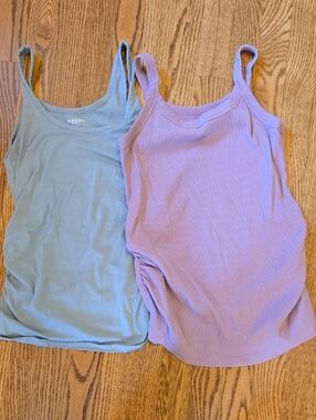 Bundle Old Navy Maternity Tank Tops, Size S
